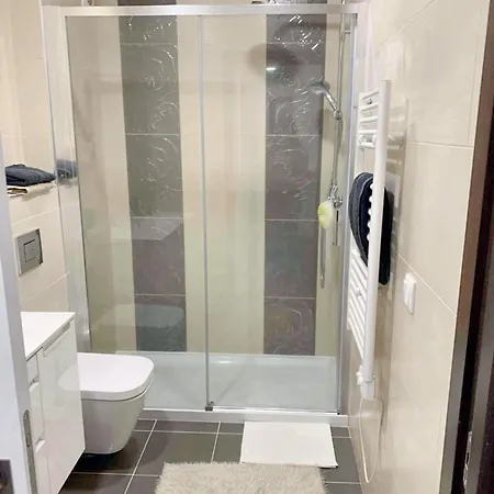 Comfortable In - 55 M² With Private Parking ナザレ