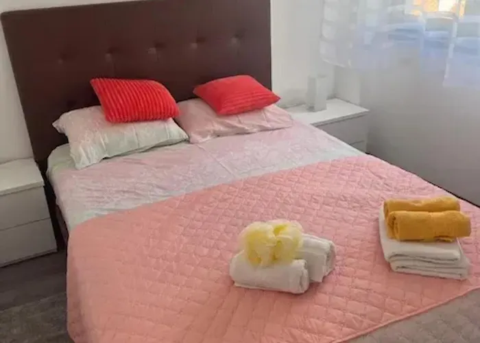 Apartment Comfortable In - 55 M² With Private Parking Nazaré